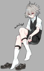 Rule 34 | 1boy, ahoge, ankle strap, black footwear, black shorts, black vest, buttons, closed mouth, command spell, double-breasted, dress shirt, fate/apocrypha, fate (series), full body, grey background, hair between eyes, hair intakes, haoro, invisible chair, leg up, male focus, red eyes, shirt, shoes, short hair, short sleeves, shorts, sieg (fate), signature, sitting, socks, solo, vest, waistcoat, white shirt, white socks