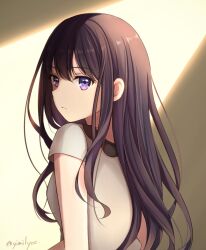 Rule 34 | 1girl, black hair, commentary request, highres, inoue takina, long hair, looking at viewer, lycoris recoil, misuzu (iridescence), parted lips, purple eyes, short sleeves, solo, twitter username, upper body