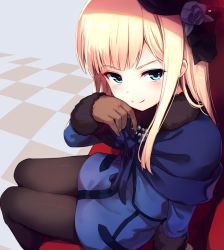 Rule 34 | 1girl, black pantyhose, blonde hair, blue eyes, brown gloves, checkered floor, dress, fate (series), from side, gloves, hinooka shuuji, jewelry, long hair, lord el-melloi ii case files, necklace, pantyhose, reines el-melloi archisorte, sitting, smile, solo