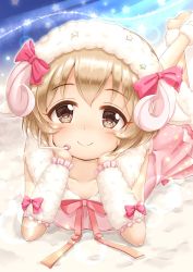 Rule 34 | 1girl, barefoot, blush, bow, brown eyes, brown hair, brown hat, closed mouth, collarbone, commentary request, curled horns, dress, fake horns, fur-trimmed headwear, fur trim, hat, headset, highres, horns, idolmaster, idolmaster cinderella girls, koga koharu, legs up, looking at viewer, lying, on stomach, pink bow, pink dress, regular mow, sheep horns, sleeveless, sleeveless dress, smile, solo, star (symbol)