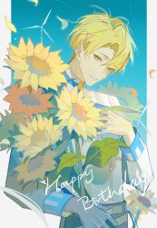 Rule 34 | 1boy, alfred (fire emblem), blonde hair, bouquet, fire emblem, fire emblem engage, flower, green eyes, happy birthday, highres, holding, holding bouquet, looking at viewer, male focus, nintendo, orange gemstone, prince, short hair, smile, upper body, xun 32