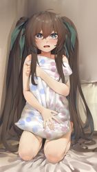 Rule 34 | 1girl, absurdres, brown hair, completely nude, covering privates, green ribbon, grey eyes, hair ribbon, highres, hugging object, indoors, kuroshio (warship girls r), long hair, nude, nude cover, pillow, pillow hug, ray (pixiv9514208), ribbon, sidelocks, solo, two side up, very long hair, warship girls r