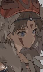 Rule 34 | 1girl, blue eyes, brown hair, closed mouth, collarbone, dated, earrings, eyelashes, facial mark, forehead mark, fur trim, grey background, grey shirt, highres, jewelry, looking to the side, mask, mask on head, mononoke hime, necklace, ofgwr, parted bangs, san (mononoke hime), shirt, short hair, signature, simple background, sleeveless, sleeveless shirt, solo, upper body, v-shaped eyebrows