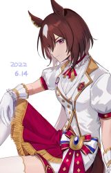 Rule 34 | 1girl, animal ears, bojue (hakus 1128), breasts, brooch, brown hair, closed mouth, dated, feet out of frame, gloves, highres, horse ears, horse girl, horse tail, jacket, jewelry, knee up, long hair, puffy short sleeves, puffy sleeves, red eyes, shirt, short sleeves, simple background, sirius symboli (umamusume), sitting, small breasts, smile, solo, tail, thighhighs, umamusume, white background, white gloves, white jacket, white shirt, white thighhighs