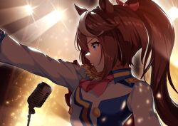 Rule 34 | 1girl, animal ears, ascot, blue eyes, blush, brown hair, cape, closed mouth, commentary request, epaulettes, gloves, hair between eyes, hand on own hip, hand up, highres, horse ears, horse girl, long sleeves, looking at viewer, microphone, multicolored hair, one eye closed, pink ascot, ponytail, red cape, shirt, single epaulette, smile, solo, stage, streaked hair, sunny (20597521), tokai teio (umamusume), umamusume, upper body, white gloves, white hair, white shirt
