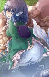 Rule 34 | 1girl, arm behind back, blue eyes, blue hair, blush, clothes tug, drill hair, drill sidelocks, fins, frilled kimono, frills, from behind, grass, green kimono, head fins, highres, japanese clothes, kikkoumon, kimono, long sleeves, looking at viewer, mermaid, monster girl, nervous, open mouth, outdoors, purple sash, river, sash, short hair, sidelocks, solo, stone, touhou, tyouseki, wakasagihime, wavy mouth, wide sleeves