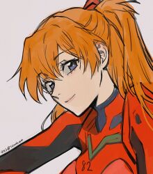 1girl blue_eyes bodysuit closed_mouth commentary_request eyelashes hair_between_eyes half_updo highres korean_commentary long_hair looking_at_viewer mecha_pilot_suit neon_genesis_evangelion orange_hair sidelocks simple_background smile solo souryuu_asuka_langley sun_ah twintails twitter_username upper_body