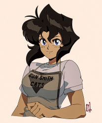 Rule 34 | 1990s (style), 1girl, absurdres, antenna hair, apron, black hair, blue eyes, bob cut, breasts, clothes writing, commentary, dark-skinned female, dark skin, david liu, english commentary, gunsmith cats, highres, medium breasts, rally vincent, retro artstyle, shirt, short hair, smile, solo, t-shirt, upper body