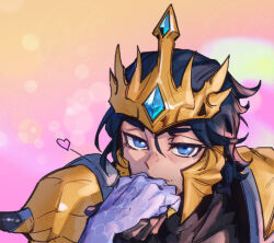 Rule 34 | 1boy, 1girl, black hair, blue eyes, closed mouth, colored skin, crown, gem, heart, holding hands, jarvan iv (league of legends), kiss, kissing hand, league of legends, male focus, multicolored background, phantom ix row, purple skin, shoulder plates, shoulder spikes, shyvana, solo focus, spikes
