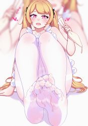 Rule 34 | 1girl, absurdres, blonde hair, blush, cum, cum on body, cum on feet, feet, foot focus, heart, heart-shaped pupils, highres, long hair, looking at viewer, open mouth, original, pantyhose, pink eyes, sitting, smell, soles, solo, symbol-shaped pupils, toes, yao (pixiv9482697)
