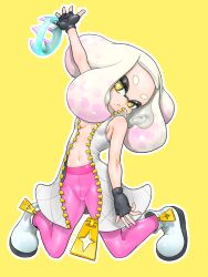 Rule 34 | 1girl, arm up, bare shoulders, black gloves, boots, breasts, cross-shaped pupils, crown, dress, fingerless gloves, full body, gloves, gradient hair, highres, inkling, koharu2.5, medium hair, mole, mole under mouth, multicolored hair, navel, nintendo, open clothes, open dress, outline, pantyhose, pearl (splatoon), pink hair, pink pantyhose, short eyebrows, simple background, sleeveless, sleeveless dress, small breasts, solo, splatoon (series), splatoon 2, suction cups, symbol-shaped pupils, tentacle hair, two-tone hair, unzipped, white footwear, white hair, white outline, yellow background, yellow eyes, zipper pull tab
