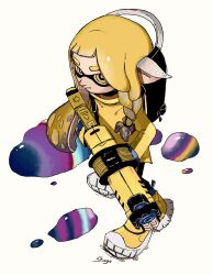 Rule 34 | 1girl, agent 3 (splatoon 3), artist name, asymmetrical hair, blonde hair, blunt bangs, braid, bright pupils, coat, colored tips, female focus, full body, grey hair, hair tie, headphones, hero shot (splatoon 3), highres, holding, holding weapon, ink, ink tank (splatoon), inkling, inkling girl, inkling player character, long hair, long sleeves, looking at viewer, matching hair/eyes, multicolored hair, nintendo, pointy ears, puddle, shoes, shogo (shogo70449442), sidelocks, signature, simple background, single braid, solo, splatoon (series), standing, twintails, two-handed, two-tone hair, v-shaped eyebrows, weapon, white background, white pupils, yellow coat, yellow eyes, yellow footwear