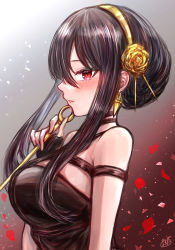 Rule 34 | 1girl, absurdres, bare shoulders, black dress, breasts, brown hair, dagger, dress, earrings, flower, from side, golden rose, gradient background, hair flower, hair ornament, highres, holding, holding dagger, holding knife, holding weapon, jewelry, knife, large breasts, looking at viewer, looking to the side, pasumaro, petals, red eyes, solo, spy x family, stiletto (weapon), upper body, weapon, yor briar