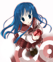 Rule 34 | 00s, 1girl, akenotsuki renya, gift, holding, holding gift, kusakabe yuuki (to heart 2), school uniform, serafuku, solo, to heart (series), to heart 2