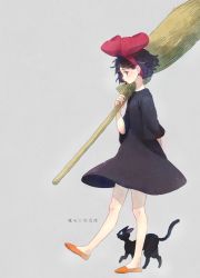 Rule 34 | 1girl, animal, arm behind back, black cat, black dress, black eyes, black hair, blush, bow, broom, cako ashida, cat, closed mouth, commentary request, copyright name, dress, expressionless, from side, full body, grey background, hair bow, hairband, holding, holding broom, jiji (majo no takkyuubin), kiki (majo no takkyuubin), majo no takkyuubin, no socks, orange footwear, profile, red bow, red hairband, shoes, short hair, simple background, tareme, walking