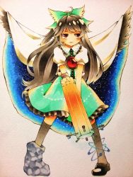 Rule 34 | 1girl, bad id, bad pixiv id, blush, bow, brown hair, brown thighhighs, full body, gem, green bow, green skirt, hair bow, highres, legs apart, long hair, marker (medium), parted lips, pigeon-toed, puffy short sleeves, puffy sleeves, red eyes, reiuji utsuho, sasa kichi, short sleeves, skirt, smile, solo, spread wings, standing, thighhighs, touhou, traditional media, very long hair, wings