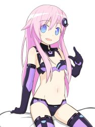 Rule 34 | 10s, 1girl, bed, bed sheet, black gloves, blue eyes, breasts, elbow gloves, gloves, long hair, looking at viewer, navel, nepgear, neptune (series), open mouth, purple hair, purple sister, simple background, small breasts, solo, thighhighs, white background