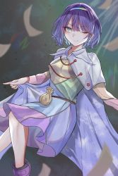 Rule 34 | 1girl, ;), bag, blurry, blush, breasts, cape, depth of field, dress, feet out of frame, grey background, hegata (hegatia lapis), highres, looking at viewer, medium breasts, multicolored clothes, multicolored dress, one eye closed, purple dress, purple eyes, purple hair, short hair, simple background, smile, solo, tenkyuu chimata, touhou, white cape
