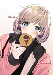 Rule 34 | 14 (vision5032), 1girl, absurdres, blue eyes, cookie, derivative work, drawstring, eating, food, grey hair, hand up, highres, hood, hoodie, looking at viewer, love live!, love live! superstar!!, parted bangs, photo-referenced, short hair, simple background, solo, sweater, tang keke, thick eyebrows, twitter username, upper body