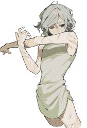 Rule 34 | 1boy, black eyes, cross-body stretch, dungeon meshi, elf, grey hair, hamita (rikopin ika), highres, looking to the side, male focus, mithrun, notched ear, pointy ears, scar, scar on arm, scar on leg, short hair, simple background, solo, standing, stretching, tunic, uneven eyes, white background