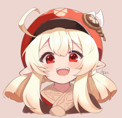 Rule 34 | 1girl, :d, ahoge, blonde hair, blush, cabbie hat, chinese commentary, commentary request, cropped torso, genshin impact, hat, hat feather, highres, klee (genshin impact), long hair, looking at viewer, open mouth, pointy ears, red eyes, red hat, short twintails, sidelocks, simple background, smile, solo, tan background, teeth, twintails, upper body, upper teeth only, xishuu (user dvah3828)