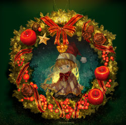 Rule 34 | 1girl, artist name, blonde hair, blue eyes, bow, bowtie, brown capelet, capelet, christmas, christmas wreath, demizu posuka, green background, hat, long hair, looking at viewer, original, pinecone, red bow, red bowtie, red hat, red ribbon, ribbon, santa hat, smile, solo, star (symbol), upper body, wreath