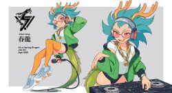 Rule 34 | 1girl, antlers, arm up, blue footwear, blue hair, bracelet, cable, chain necklace, dj, dragon girl, dragon tail, english text, fingernails, floating, full body, gold necklace, green jacket, grey-framed eyewear, grey background, grin, hand on headphones, headphones, highres, holding, holding microphone, hone (honesk1), horns, jacket, jewelry, logo, long sleeves, looking at viewer, medium hair, microphone, multiple views, necklace, orange nails, orange thighhighs, original, phonograph, red-tinted eyewear, red eyes, sharp fingernails, sharp teeth, shirt, shoes, short sleeves, simple background, slit pupils, smile, sneakers, standing, tail, teeth, thighhighs, tinted eyewear, turntable, white shirt