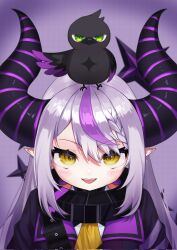 Rule 34 | 1girl, animal, animal on head, ascot, bird, bird on head, black horns, braid, braided bangs, collar, crow (la+ darknesss), dot keter, fang, grey hair, highres, hololive, horns, la+ darknesss, la+ darknesss (1st costume), long hair, looking at viewer, metal collar, multicolored hair, on head, open mouth, pointy ears, purple hair, smile, streaked hair, striped horns, virtual youtuber, yellow ascot, yellow eyes
