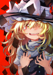 Rule 34 | 1girl, absurdres, blonde hair, commentary request, hair over one eye, hat, highres, kirisame marisa, long hair, looking at viewer, open mouth, puffy short sleeves, puffy sleeves, red background, red eyes, short sleeves, solo, tears, teeth, tigern, touhou, turtleneck, upper body, upper teeth only, witch hat