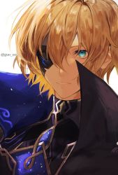 Rule 34 | 1boy, blonde hair, blue eyes, dainsleif (genshin impact), diamond-shaped pupils, diamond (shape), genshin impact, guo o0, hair between eyes, high collar, highres, looking at viewer, male focus, mask, mask over one eye, parted lips, simple background, solo, symbol-shaped pupils, upper body, white background