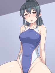 Rule 34 | 1girl, blue one-piece swimsuit, competition swimsuit, cowboy shot, green hair, grey background, highleg, highleg swimsuit, idolmaster, idolmaster cinderella girls, long hair, looking at viewer, one-piece swimsuit, ohishi izumi, pataneet, ponytail, red eyes, solo, swimsuit
