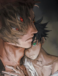 Rule 34 | 2boys, black hair, closed mouth, collarbone, extra eyes, fushiguro megumi, green eyes, height difference, highres, jujutsu kaisen, looking at viewer, male focus, multiple boys, pink hair, red eyes, ryoumen sukuna (jujutsu kaisen), short hair, size difference, spiked hair, woshihedawei, yaoi