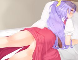 Rule 34 | 1girl, bad id, bad pixiv id, bed, belt, blush, bow, hair bow, light purple hair, long hair, lying, no panties, on bed, on stomach, ponytail, purple eyes, pussy, raised eyebrow, septet (zrca janne), solo, touhou, watatsuki no yorihime
