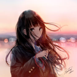 Rule 34 | 1girl, black hair, blunt bangs, blurry, bokeh, brown eyes, camera, cardigan, closed mouth, commentary request, day, depth of field, holding, holding camera, kazuharu kina, lips, long hair, long sleeves, looking at viewer, orange sky, original, outdoors, signature, sky, smile, solo, upper body, wing collar