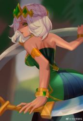 Rule 34 | 1girl, blunt bangs, breasts, cleavage, dark-skinned female, dark skin, green nails, heer, highres, holding, holding weapon, jewelry, league of legends, makeup, nail polish, qiyana (league of legends), solo, tiara, weapon, white hair, yellow eyes