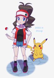 Rule 34 | 1girl, antenna hair, artist name, black footwear, black shirt, black socks, blue eyes, blush, boots, brown hair, closed mouth, commentary request, cosplay, creatures (company), dated, eyelashes, game freak, gen 1 pokemon, hand on own hip, hat, high ponytail, highres, hilda (pokemon), jacket, knees, long hair, nintendo, open clothes, open jacket, pikachu, poke ball, poke ball (basic), pokemon, pokemon (creature), pokemon bw, pokemon rgby, red (pokemon), red (pokemon) (cosplay), red headwear, red jacket, shiogi (riza 49), shirt, short sleeves, shorts, sidelocks, socks, standing, white background