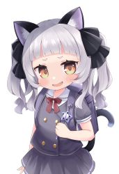 Rule 34 | 1girl, absurdres, aged down, animal ears, bag, blunt bangs, bow, bowtie, cat ears, cat girl, cat tail, child, cocozasa, crime prevention buzzer, fang, frilled ribbon, frills, highres, hololive, kindergarten bag, looking at viewer, murasaki shion, pleated skirt, red bow, red bowtie, ribbon, school uniform, serafuku, short eyebrows, silver hair, skirt, smile, solo, tail, twintails, virtual youtuber, wavy hair, yellow eyes
