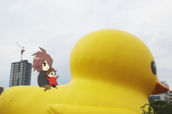 Rule 34 | 00s, age difference, bird, brown hair, chibi, duck, father and son, kratos aurion, lloyd irving, lowres, male focus, photo (medium), short hair, tales of (series), tales of symphonia
