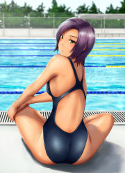 Rule 34 | 1girl, ass, back, back cutout, blue one-piece swimsuit, blurry, blush, breasts, chain-link fence, clothing cutout, competition swimsuit, day, depth of field, fence, from behind, green eyes, hands on own knee, highres, indian style, lane line, light smile, looking at viewer, looking back, makuwa (user dvft3725), on ground, one-piece swimsuit, original, outdoors, parted bangs, pool, poolside, purple hair, short hair, sitting, solo, swimsuit, tan, twisted torso