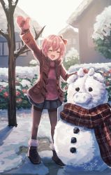 Rule 34 | 1girl, ^ ^, alternate costume, arm up, black footwear, black pantyhose, blue skirt, blush, boots, bow, brown jacket, closed eyes, day, doki doki literature club, flower, gloves, hair bow, hand up, highres, house, jacket, open mouth, outdoors, pantyhose, pink gloves, pink hair, plant, purple sweater, red bow, red scarf, rock, sabania 404, sayori (doki doki literature club), scarf, short hair, skirt, smile, snow, snowman, solo, sweater, tree, waving