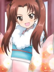 Rule 34 | 1girl, black bow, bow, brown eyes, brown hair, bukkuri, commentary request, day, floral print, fur scarf, furisode, girls und panzer, hair bow, japanese clothes, kadotani anzu, kimono, long hair, looking at viewer, obi, open mouth, outdoors, parted bangs, partial commentary, pink kimono, print kimono, sash, smile, solo, twintails