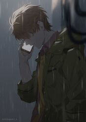 Rule 34 | 1boy, artist name, blurry, blurry foreground, brown hair, closed mouth, green jacket, highres, holding, holding phone, jacket, koeda (k83 4), long sleeves, luke pearce (tears of themis), male focus, night, night sky, outdoors, phone, rain, shirt, short hair, sky, solo, tears of themis, yellow shirt
