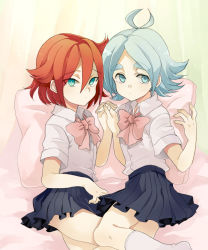 2boys artist_request blue_eyes crossdressing eyebrows fubuki_shirou green_eyes inazuma_eleven inazuma_eleven_(series) kiyama_hiroto multiple_boys red_hair school skirt trap white_hair