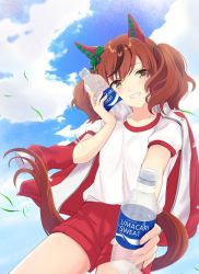 Rule 34 | 1girl, animal ears, bottle, brand name imitation, brown eyes, brown hair, ear covers, gym shirt, highres, holding, holding bottle, horse ears, horse girl, horse tail, jacket, jacket on shoulders, kuon kimi, looking at viewer, medium hair, multicolored hair, nice nature (umamusume), pocari sweat, red shorts, red track suit, shirt, shorts, smile, solo, streaked hair, tail, tracen training uniform, twintails, umamusume, white shirt, yellow eyes