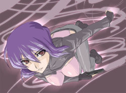 Rule 34 | 00s, 1girl, belt, breasts, female focus, fingerless gloves, ghost in the shell, ghost in the shell stand alone complex, gloves, gun, jacket, kusanagi motoko, large breasts, leotard, pink eyes, purple hair, shimano natsume, short hair, smile, solo, weapon