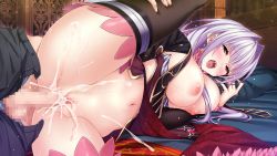 Rule 34 | 1girl, asahina hikage, baffu, bed, blush, breast press, breasts, breasts out, censored, cum, cum in pussy, ejaculation, evelyn devolgard, game cg, groin, half-closed eyes, highres, indoors, large breasts, leg up, legs, light purple hair, lying, maokatsu! maou to yuusha no idol seikatsu, mosaic censoring, navel, nipples, no panties, on bed, on side, open mouth, orgasm, original, penis, pillow, pussy, pussy juice, red eyes, sex, sweat, thighhighs, thighs, vaginal, wet