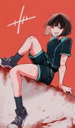 Rule 34 | 1girl, black footwear, blood, blue nails, blue shirt, blue shorts, breasts, brown eyes, brown hair, dead by daylight, feng min, highres, medium breasts, nail polish, orange background, polo shirt, shirt, shoes, short hair, shorts, sitting, smile, sneakers, solo, stack (sack b7)