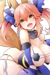 Rule 34 | 1girl, :d, animal ears, breasts, cleavage, commentary, cosplay, english commentary, fang, fate/grand order, fate (series), female focus, fox ears, fox tail, fur collar, highres, hot vr, large breasts, mash kyrielight, mash kyrielight (dangerous beast), mash kyrielight (dangerous beast) (cosplay), official alternate costume, open mouth, pixiv username, red hair, skin fang, skindentation, smile, solo, tail, tamamo (fate), thighhighs, yellow eyes