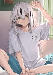 Rule 34 | 1girl, absurdres, arm up, backlighting, barefoot, bedroom, casual, closed mouth, collarbone, contemporary, curtains, fate/grand order, fate (series), feet, flat chest, green eyes, grey hair, hair between eyes, head tilt, highres, indian style, knee up, kugatunohito, long hair, messy hair, multicolored hair, nagao kagetora (fate), pillow, shirt, shorts, sitting, smile, solo, t-shirt, window, window shadow