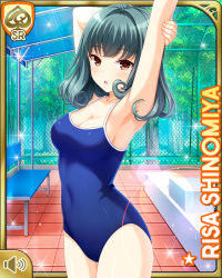 Rule 34 | 1girl, :o, arm up, armpits, bare arms, bare legs, bare shoulders, barefoot, breasts, brown eyes, card (medium), character name, cleavage, collarbone, competition swimsuit, day, female focus, girlfriend (kari), green hair, official art, one-piece swimsuit, open mouth, outdoors, pool, poolside, qp:flapper, shinomiya risa, standing, swimsuit, tagme